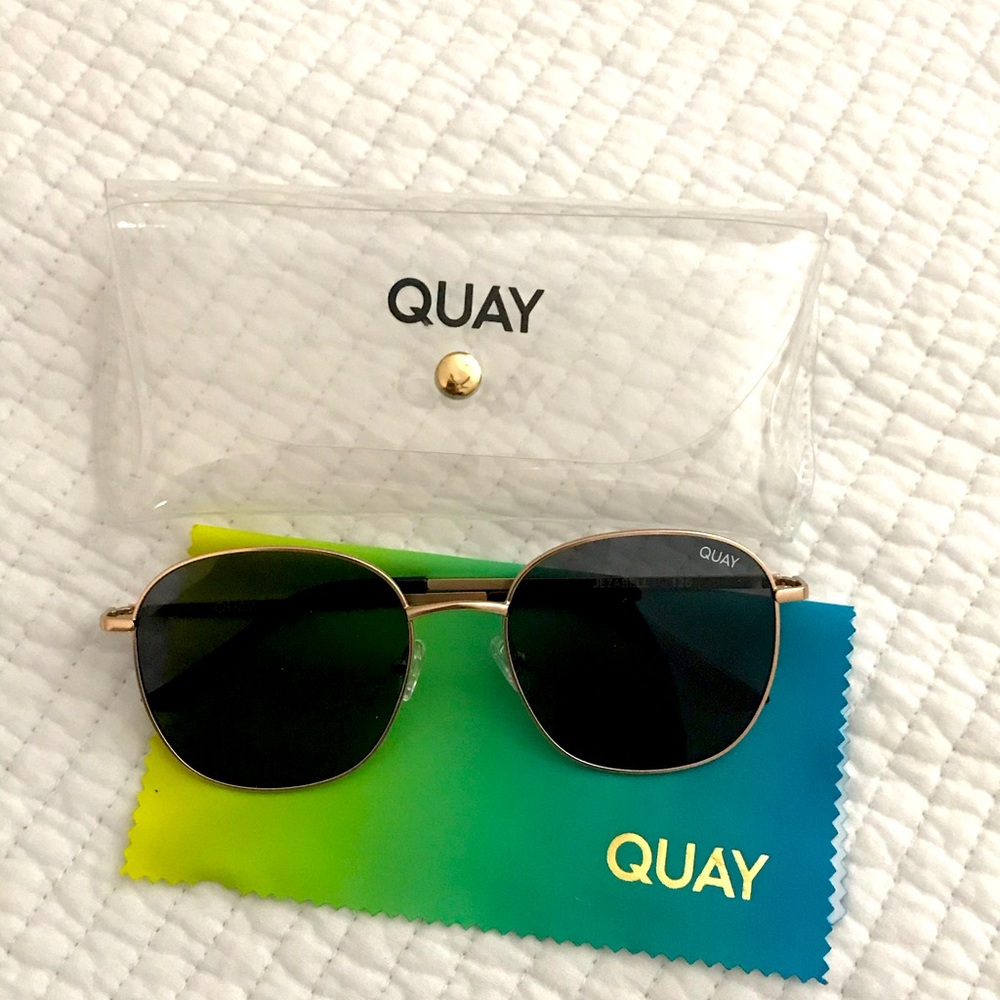 Quay jezabell sunglasses